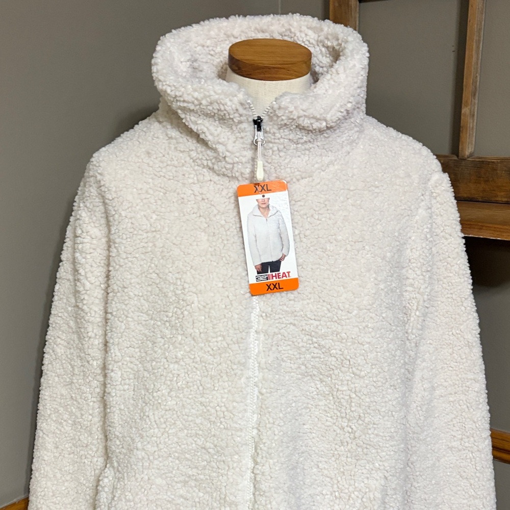 32 degrees cream Sherpa Jacket with pockets
size XXL - Picture 4 of 10